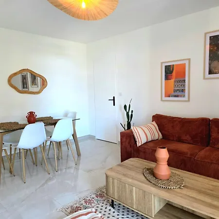 Grand 3 - Boheme Chic Pres Du Stade Apartment Perpignan
