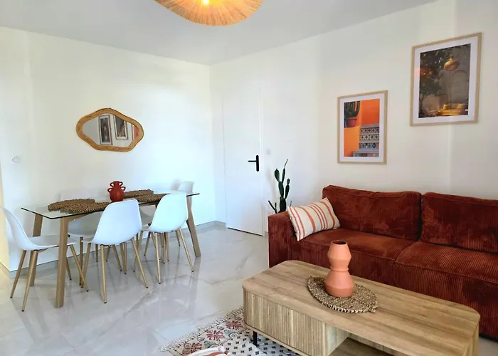 Grand 3 - Boheme Chic Pres Du Stade Apartment Perpignan