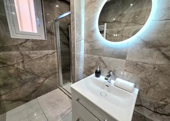 Grand 3 - Boheme Chic Pres Du Stade Apartment Perpignan